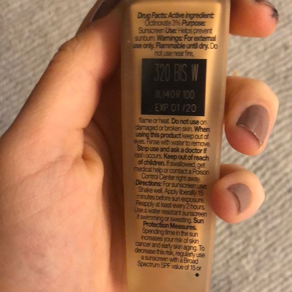 Lancôme TEINT IDOLE ULTRA WEAR foundation - Picture 3 of 5